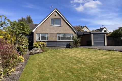 4 bed property, in 11 Laburnum Grove Stirling FK8 2PR, £358,000