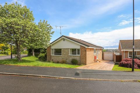 3 bed property, in Hayes Drive, £275,000