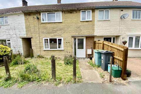 3 bed property, in Broadsmith Avenue, £230,000