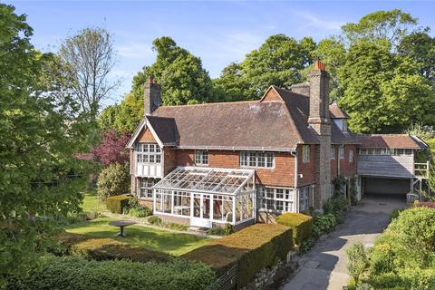 5 bed property, in London Road, £1,250,000