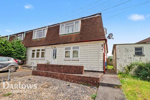 4 bed property, in Bryntirion, £200,000