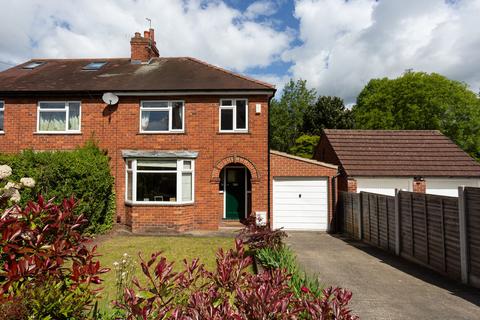 3 bed property, in Rosedale Avenue, £325,000