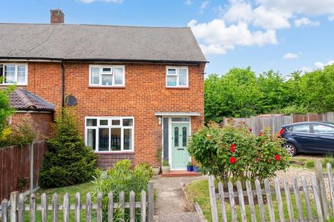 2 bed property, in Gosforth Lane, £475,000