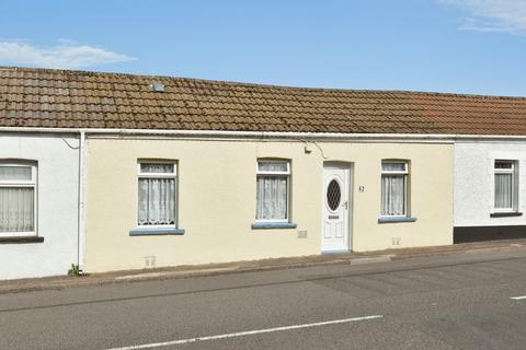 3 bed property, in Church Road, £110,000