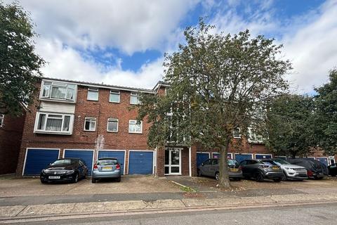 2 bed property, in 35 Whernside Close, £95,000
