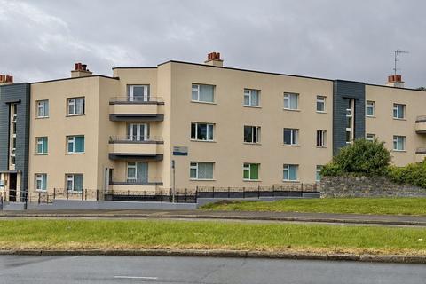 3 bed property, in Exeter Street, £150,000