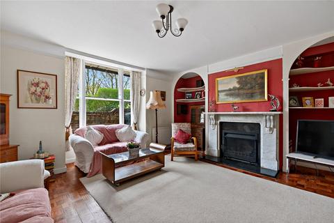 7 bed property, in Bridge Street, £1,300,000