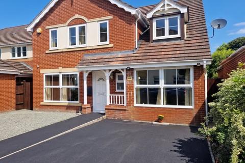 4 bed property, in Hurworth Avenue, £825,000