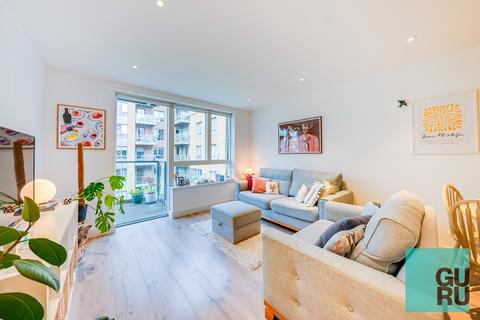 1 bed property, in Smithfield Square, £398,000