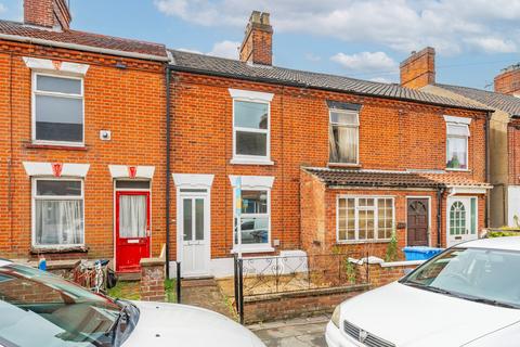 3 bed property, in Knowsley Road, £230,000