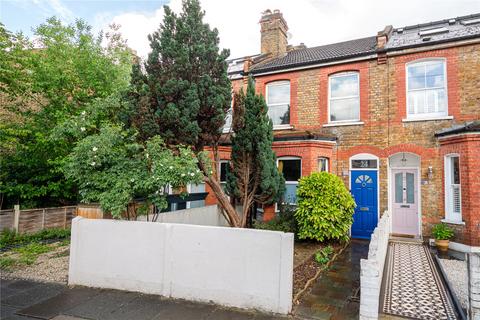 2 bed property, in Gravel Road, £950,000