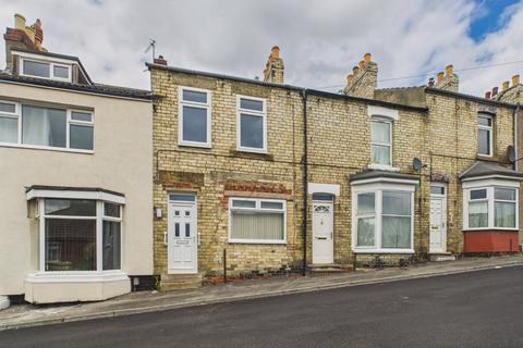 2 bed property, in Gladstone Street, £59,950