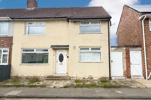 2 bed property, in Rothwell Crescent, £107,950
