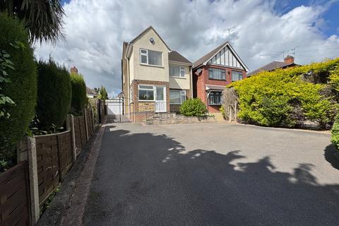 3 bed property, in Tutbury Road, £280,000