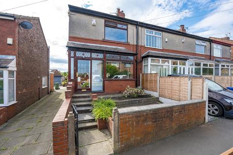 2 bed property, in Spring Road, £159,995