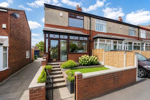 2 bed property, in Spring Road, £149,995