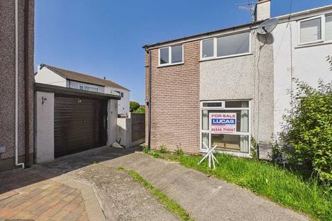 3 bed property, in Lon Y Gamfa, £175,000