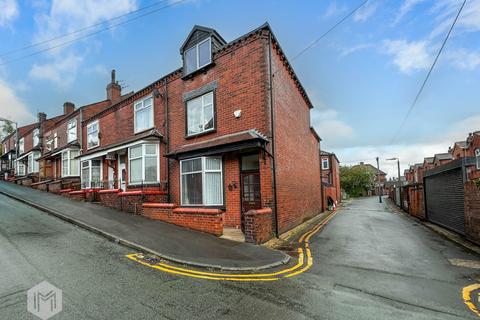 4 bed property, in Hawthorne Road, £170,000