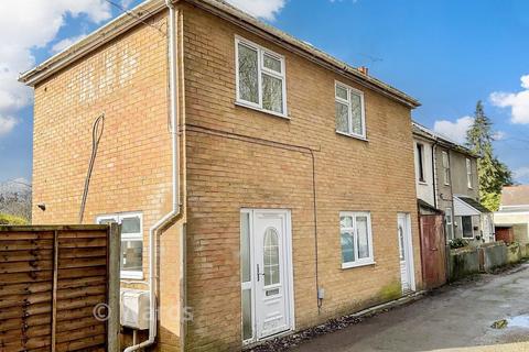 3 bed property, in Brooklyn Paddock, £250,000