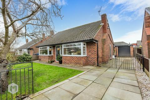 4 bed property, in Carlton Road, £345,000