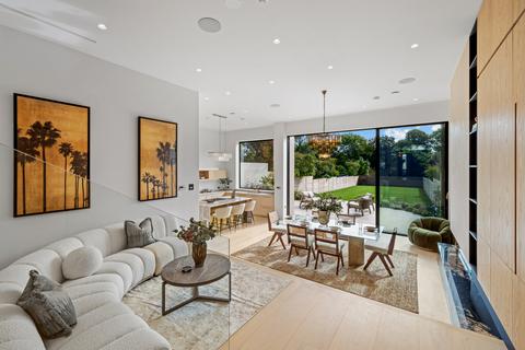 5 bed property, in The Avenue, £5,500,000