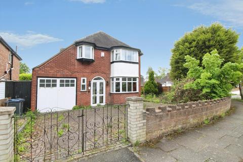 3 bed property, in Vibart Road, £300,000
