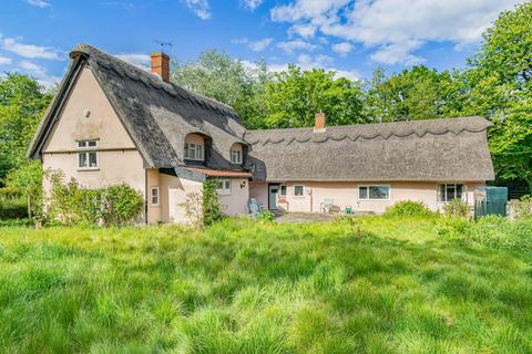 4 bed property, in The Street, £700,000
