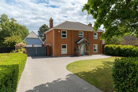 4 bed property, in Empress Avenue, £900,000