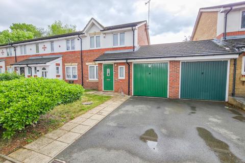 3 bed property, in Birchdene Drive, £430,000