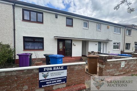 2 bed property, in 134 Hunter Drive, £68,000