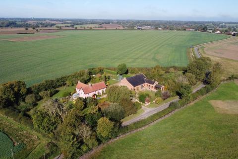 5 bed property, in Burgh, £1,100,000