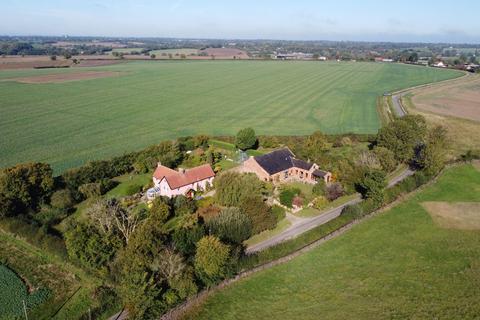 5 bed property, in Burgh, £1,100,000
