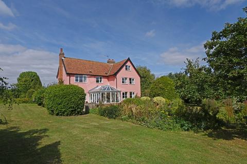 5 bed property, in Burgh, £1,100,000