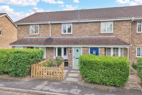 2 bed property, in Hayman's Way, £255,000