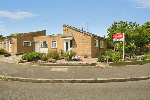 3 bed property, in Endsleigh Gardens, £325,000