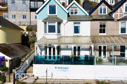 5 bed property, in The Quay, £550,000