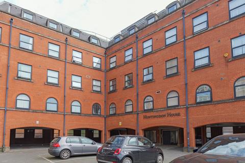1 bed property, in Princess Street, £55,000