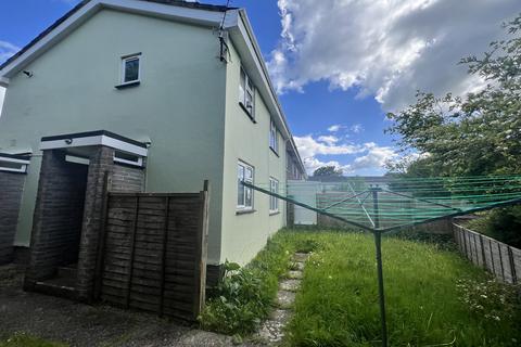 1 bed property, in 31 Townstal Crescent, £85,000