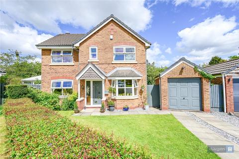 3 bed property, in Farthingstone Close, £325,000