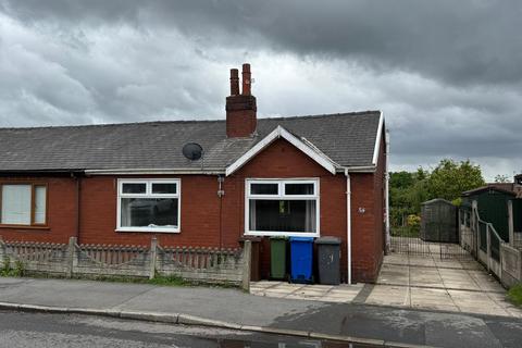 2 bed property, in Lancaster Road, £149,950