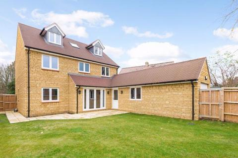 Land, in Cumnor Village, £750,000