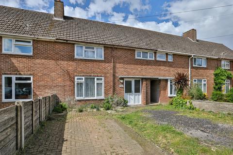 3 bed property, in Marmion Green, £325,000
