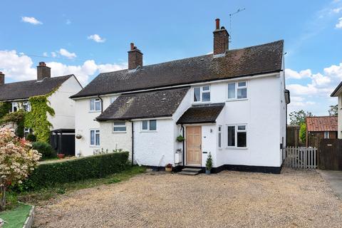 4 bed property, in Station Road, £650,000