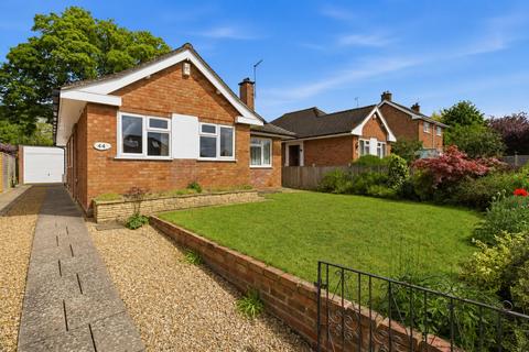 3 bed property, in Bevere Close, £375,000