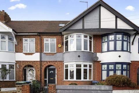 3 bed property, in Craig Park Road, £500,000