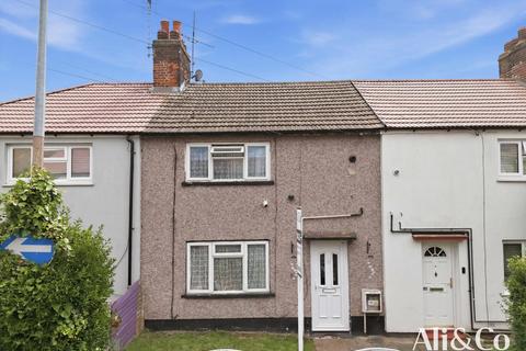 3 bed property, in Ottawa Road, £280,000
