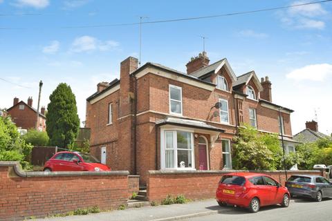 1 bed property, in Spital Lane, £85,000