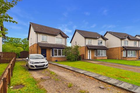 3 bed property, in 4 Meadows Road, £225,000