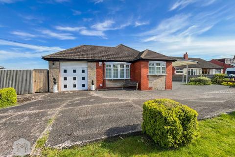 2 bed property, in Glazebrook Lane, £350,000
