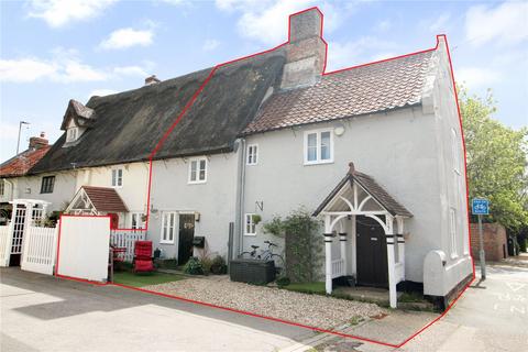 3 bed property, in The Street, £250,000